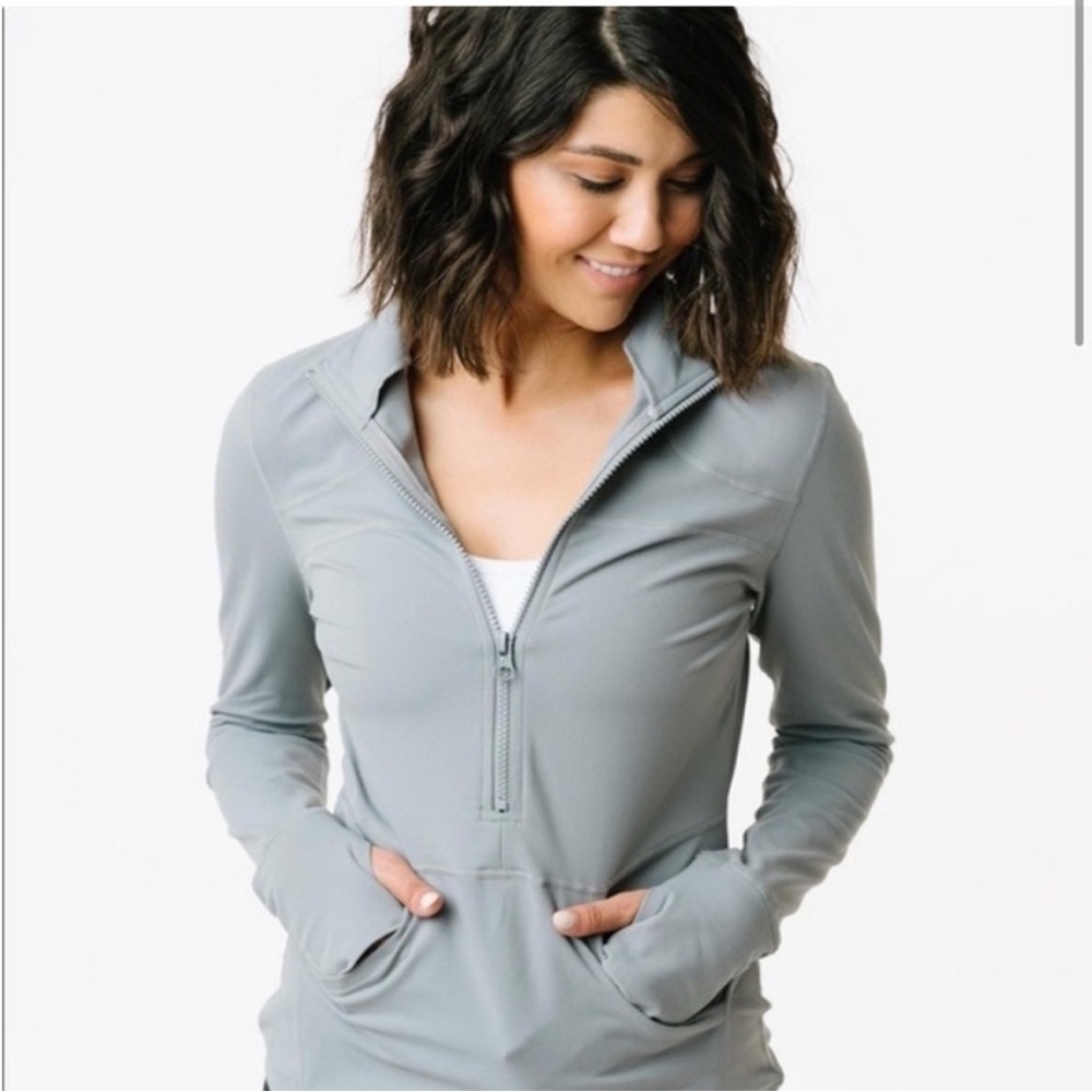 Zyia Gray Pocket 1/2 Zip Pullover